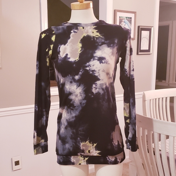 Lovefire Women's fleece top - Picture 1 of 4